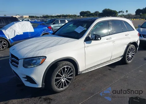 2019 Mercedes-Benz Glc 300 from USA, damaged, VIN WDC0G4JB6KF591772